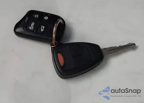 2015 Jeep Compass Altitude Edition z USA, uszkodzony, nr VIN 1C4NJDBB5FD366871